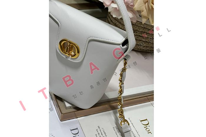 ��� ������ 30 �̴� ��Ŷ�� DR90329