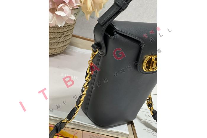 ��� ������ 30 �̴� ��Ŷ�� DR90329-1