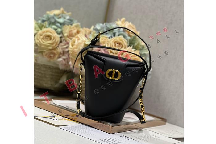 ��� ������ 30 �̴� ��Ŷ�� DR90329-1
