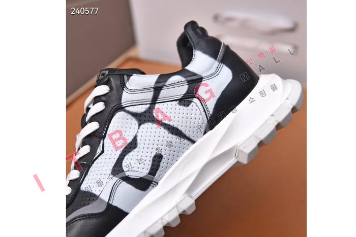 ����� ���� ����Ŀ��  MYB0203