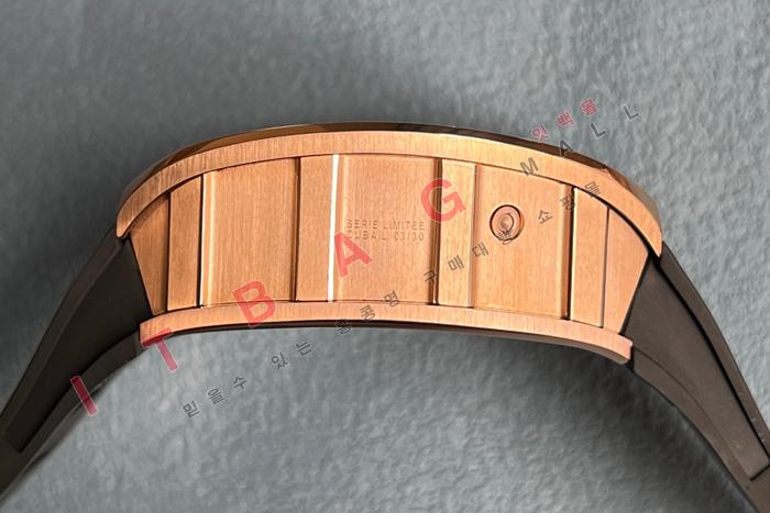 ������ ��  RM 011 �ö��̹� ũ�γ�׷��� HT6046