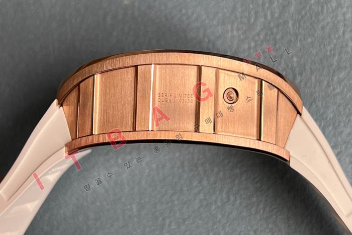 ������ ��  RM 011 �ö��̹� ũ�γ�׷��� HT6046-1