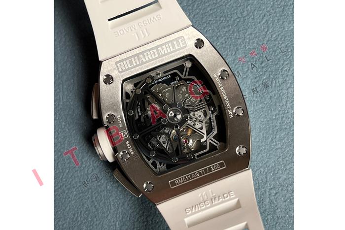 ������ ��  RM 011 �ö��̹� ũ�γ�׷��� HT6046-2