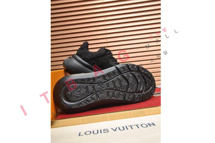 ���̺��� ���� ����Ŀ�� MYB1810
