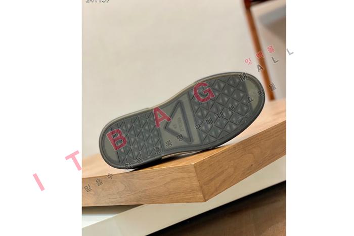 ����� ���� ����Ŀ�� MYB1818