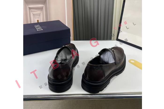 ��� ���� ����  LP3913
