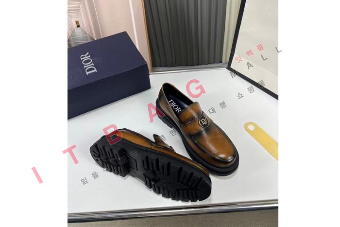 ��� ���� ����  LP3914