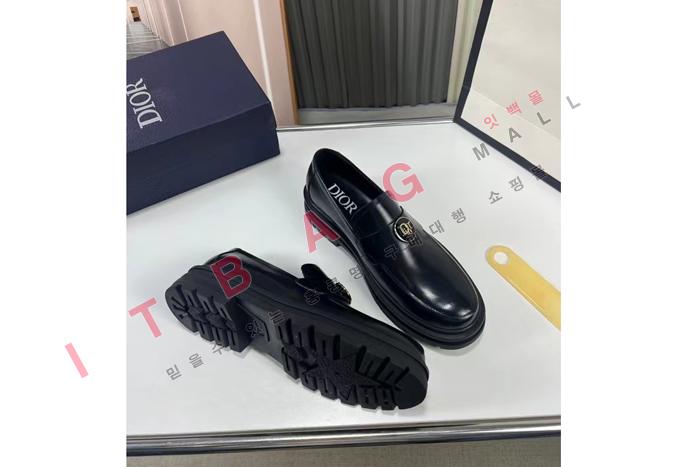 ��� ���� ����  LP3915