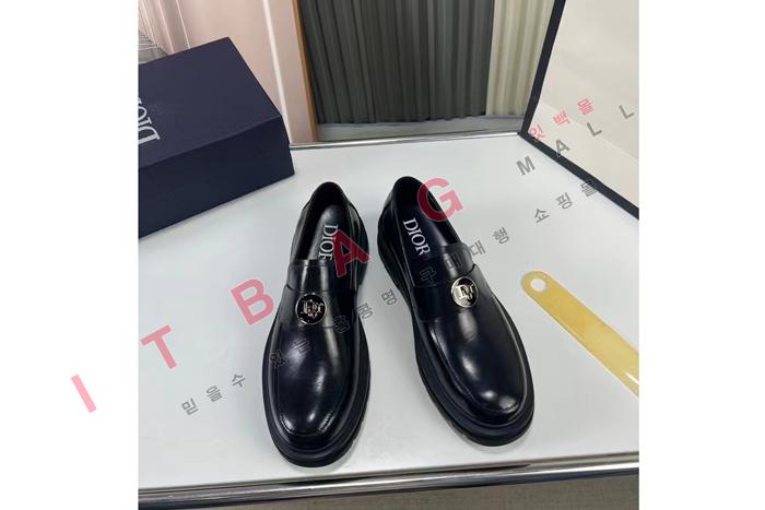 ��� ���� ����  LP3915