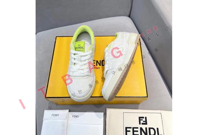 �ҵ� LP3918   ��������