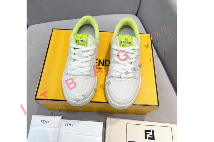 �ҵ� LP3918   ��������