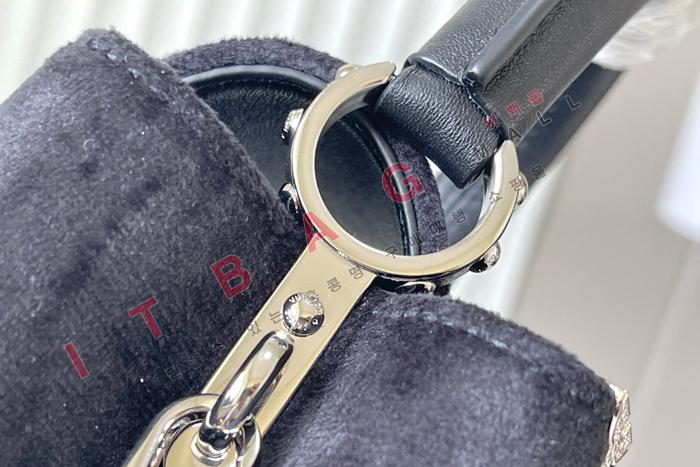 ���̺��� īǪ�� �̴�  �ڵ�� M23246-2