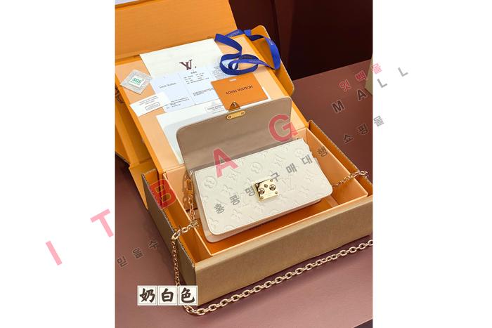 ���̺��� ���� �� ü�� ��Ƽ����  M82836