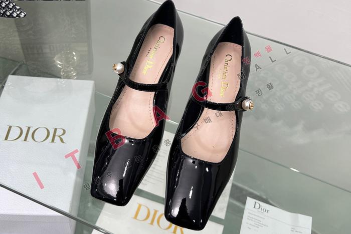 ��� JOLIE  ������  YIBU1950     5CM