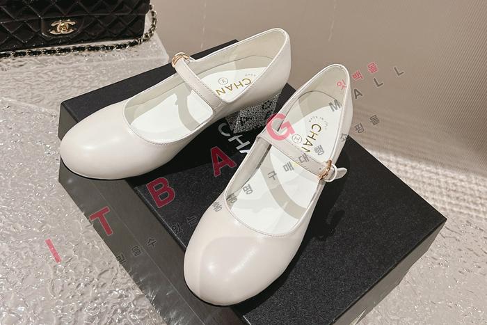 ��� �߷�����  ������  YIBU1951     5CM
