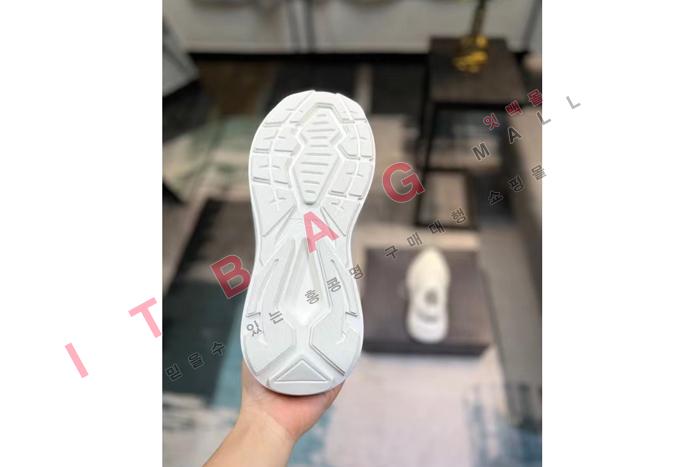 �����  ���� ����Ŀ�� LP7382