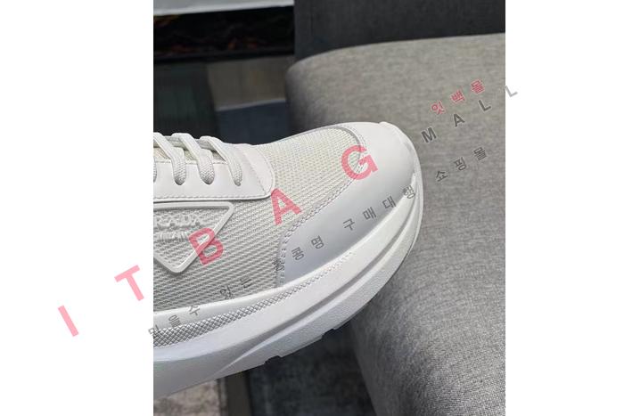 �����  ���� ����Ŀ�� LP7382