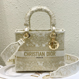 ��� �̵��  D-���̵��  DR90352