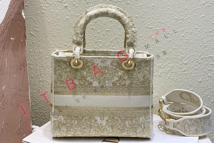 ��� �̵��  D-���̵��  DR90352