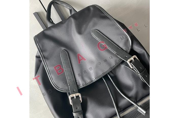 ������ ���� ����  BU70164-1