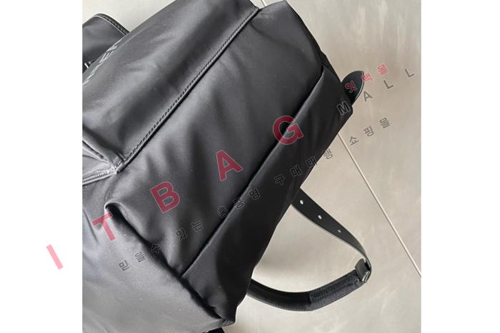 ������ ���� ����  BU70164-1