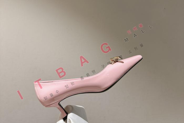 �䷹���� �� ������   YIBU1970-3