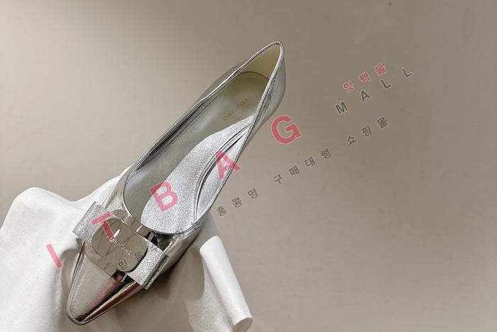 �䷹���� �� ������   YIBU1971-2