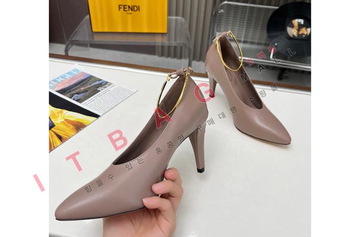 �ҵ� ���ǳ� �� ������   YIBU1972     8CM