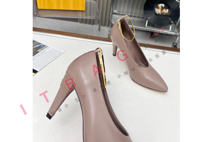 �ҵ� ���ǳ� �� ������   YIBU1972     8CM