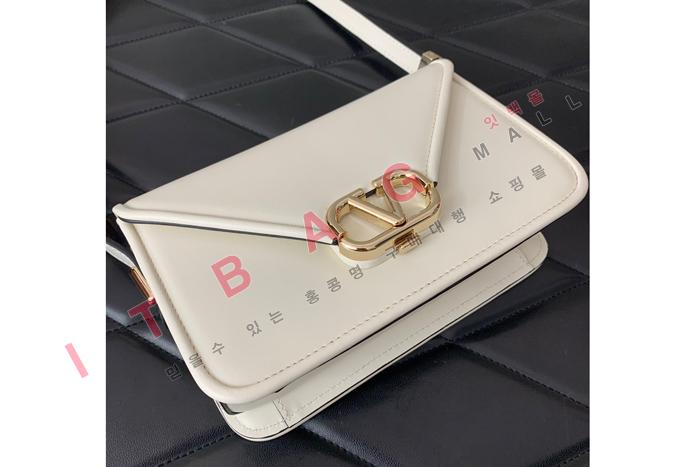 �߷�Ƽ��  �۾��� ���� ����/�̵�� �����  DX0180-2