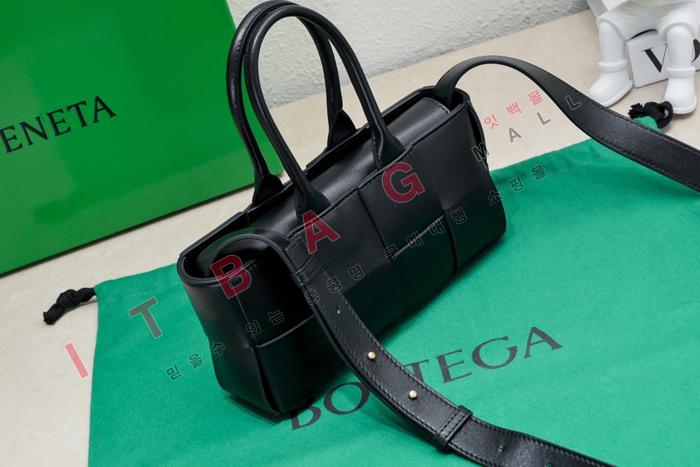 ���װ� �̴� �̽�Ʈ-����Ʈ �Ƹ��� ��Ʈ �� SF09376