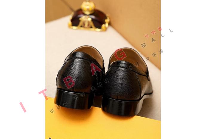 ���̺���  ���� ���� MYB0618
