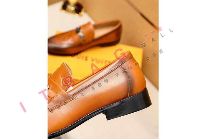 ���̺���  ���� ���� MYB0619