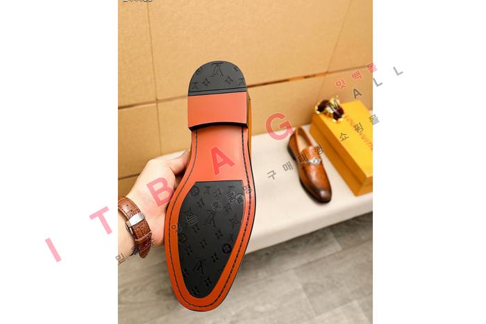 ���̺���  ���� ���� MYB0619