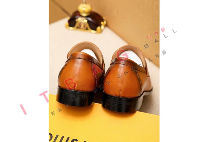 ���̺���  ���� ���� MYB0619