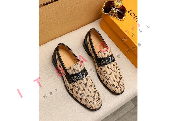 ���̺���  ���� ���� MYB0620