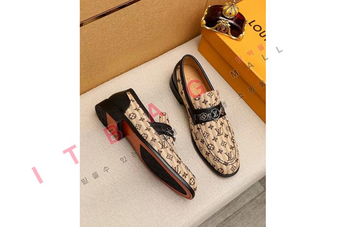 ���̺���  ���� ���� MYB0620