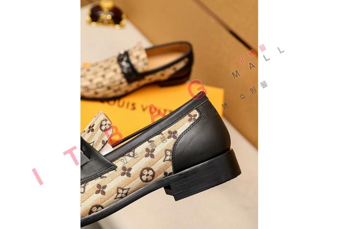 ���̺���  ���� ���� MYB0620