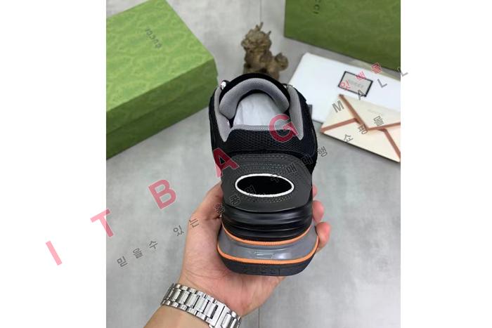 ����  �� ���� ����Ŀ�� LP0624-1