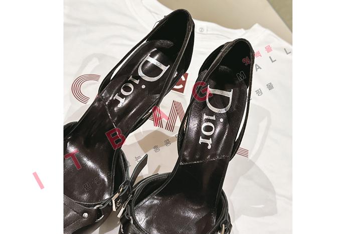 ��� �� ������  YIBU1992-1     8.5CM