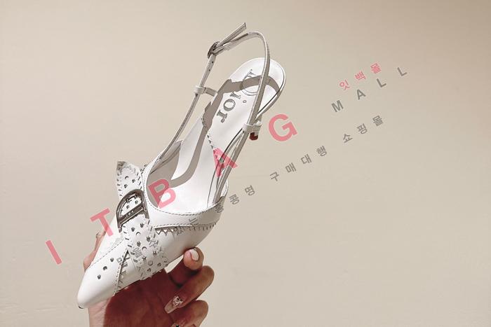 ��� �� ������  YIBU1993     8.5CM