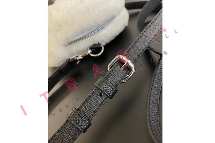 �ҵ� �ָԹ� �̴� ũ�ν���  FD2179 (������)