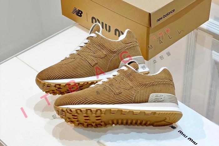 �̿�̿� X ���߶��� 574 ��Ʈ������ ���� ����Ŀ��  YIBU1999-2