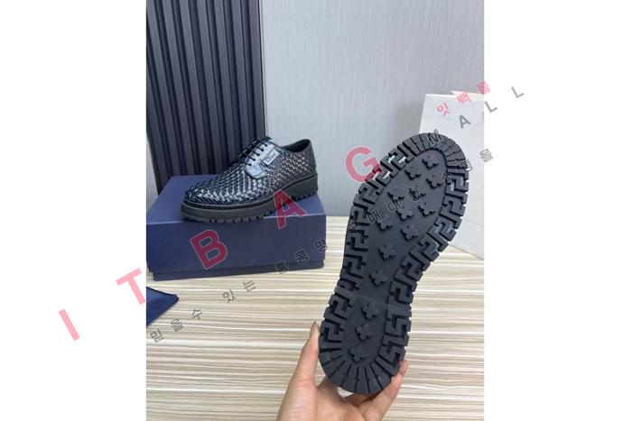 ��� ���� ����  LP6079