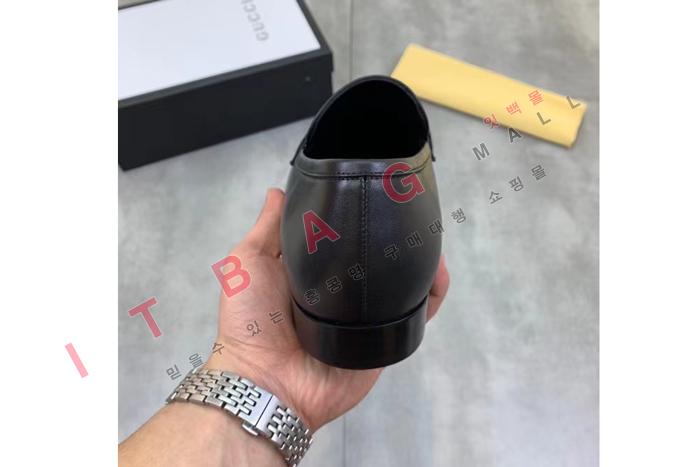 ���� ���� ����  LP6082