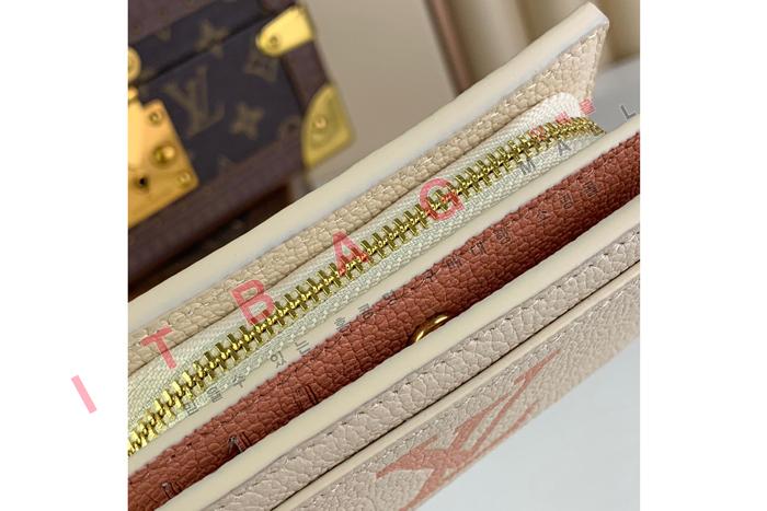 ���̺��� Ŭ���� ���� ����  M82370-1