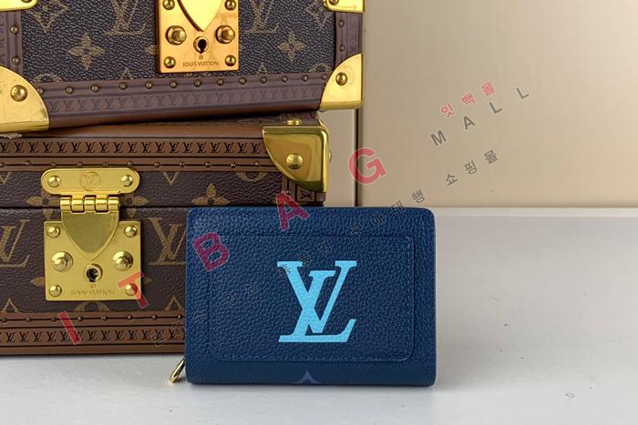 ���̺��� Ŭ���� ���� ����  M82370-5