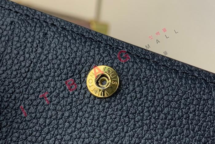 ���̺��� Ŭ���� ���� ����  M82370-7