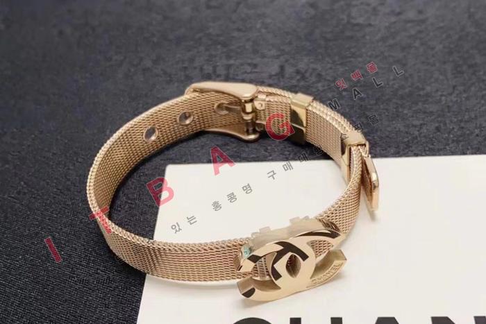 ���� ����  SY4803
