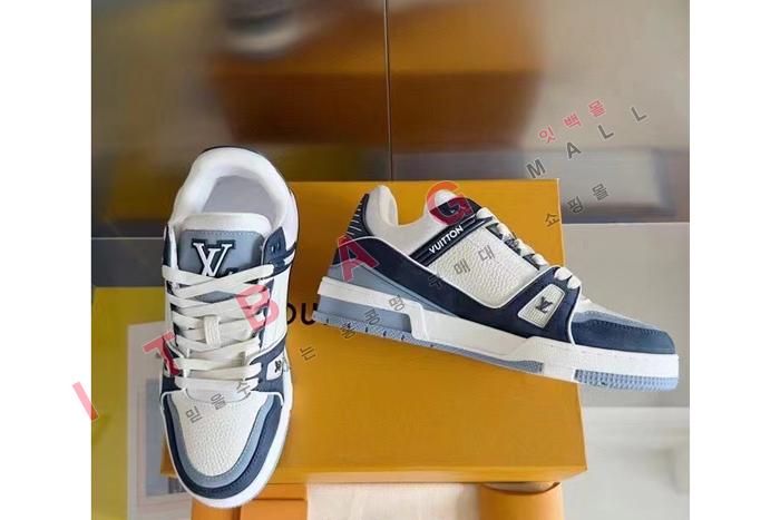 ���̺���  Ʈ���̳�  YF9657  ��������